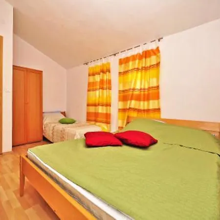 Fazana 13742d Apartment